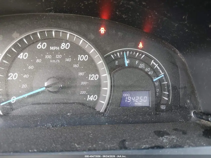 2015 TOYOTA CAMRY LE
