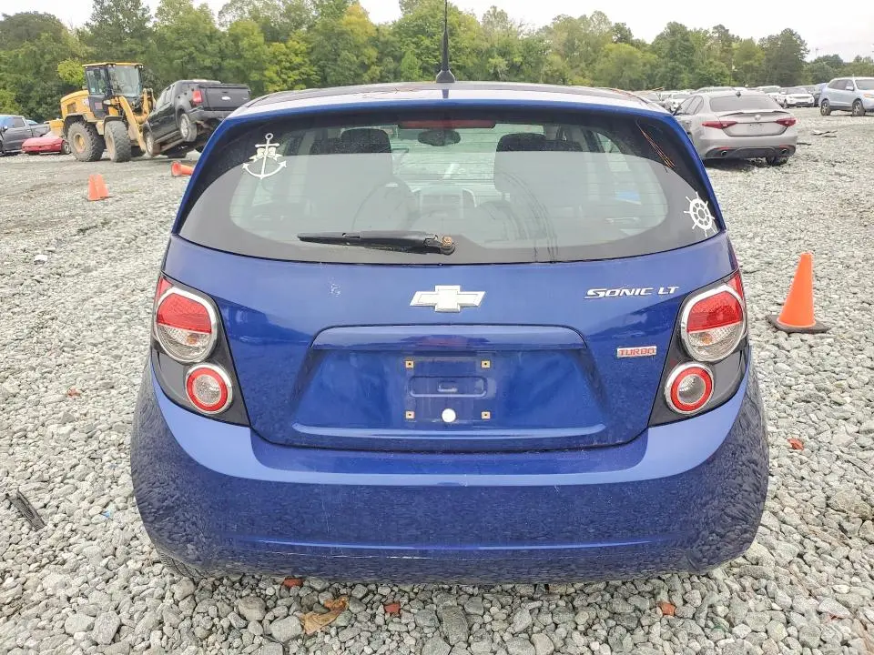 2013 CHEVROLET SONIC LT  