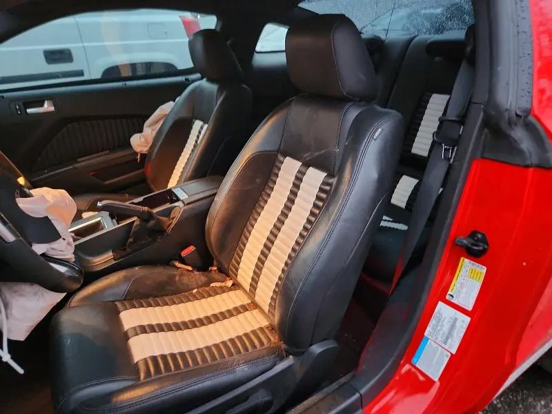 2011 FORD MUSTANG SHELBY GT500  