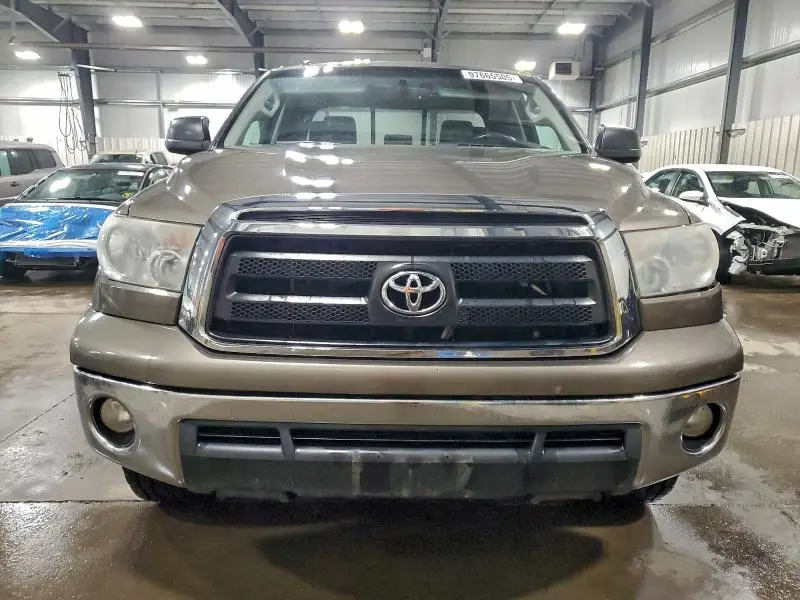 2011 TOYOTA TUNDRA DOUBLE CAB SR5  
