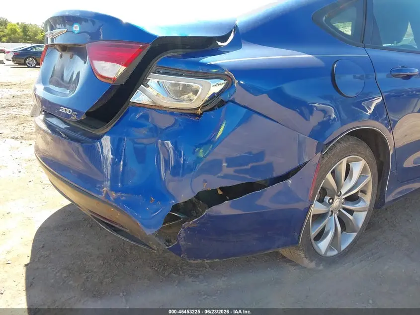 2016 CHRYSLER 200 S