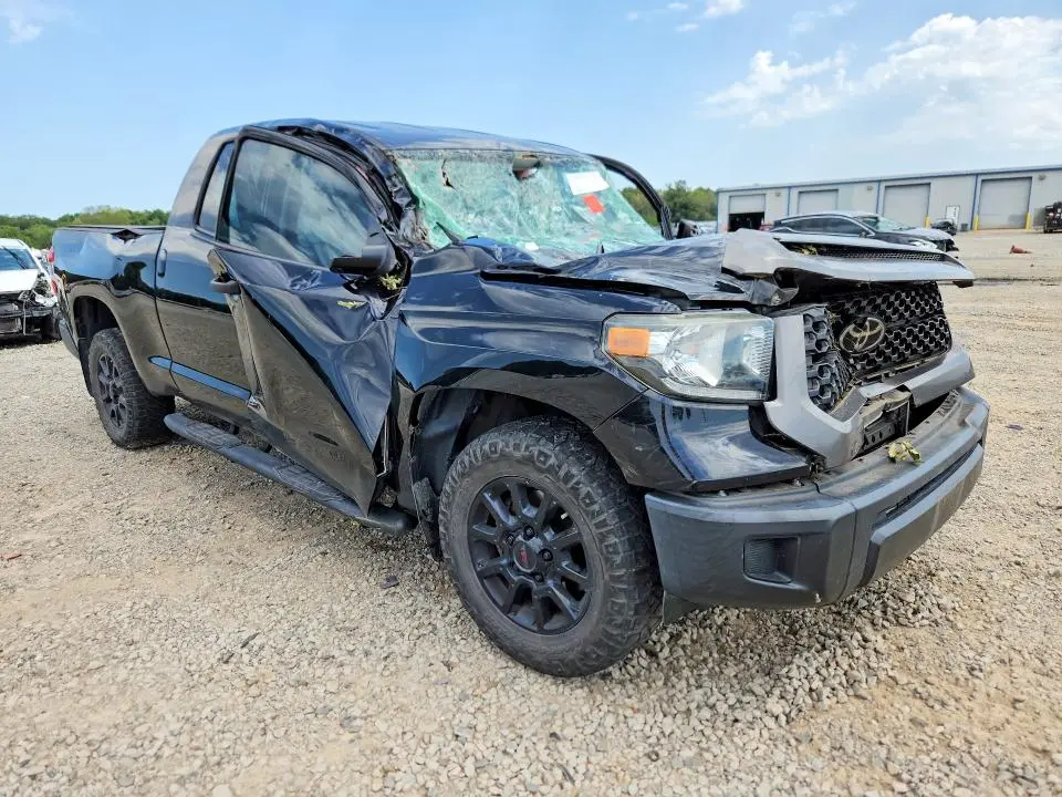 2021 TOYOTA TUNDRA SR  