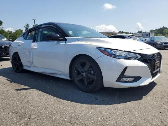 2022 NISSAN SENTRA SR  