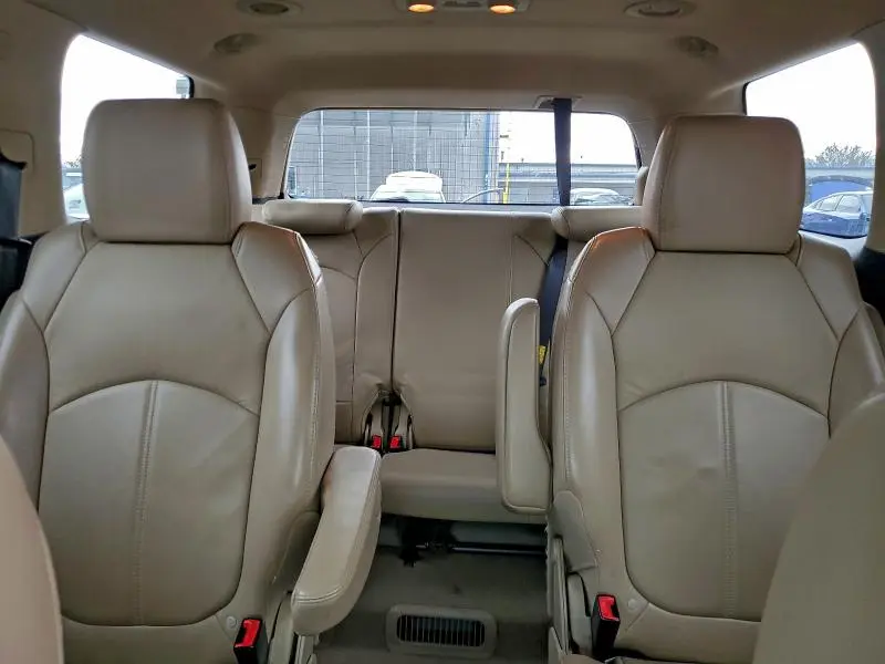 2011 GMC ACADIA SLT-1  