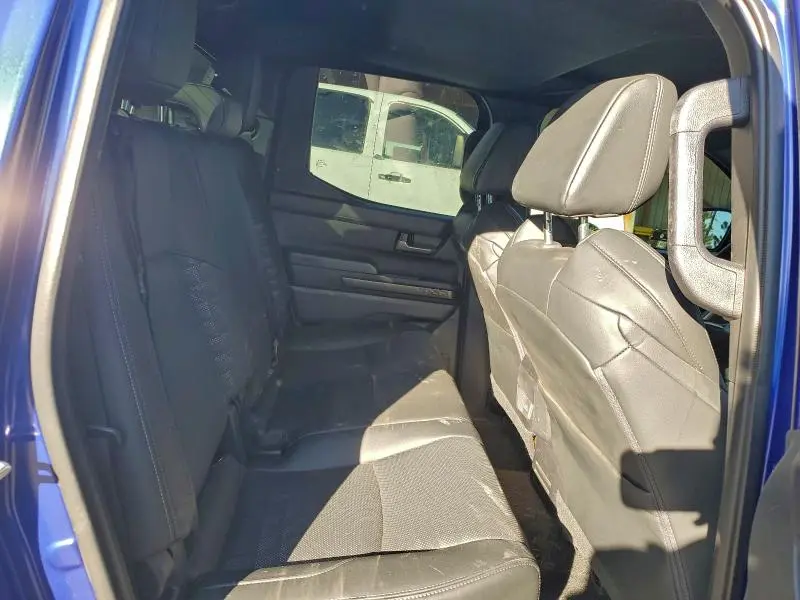 2024 TOYOTA TACOMA DOUBLE CAB  