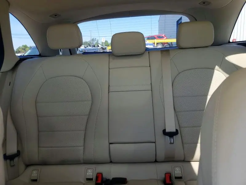 2019 MERCEDES-BENZ GLC 300 4MATIC  