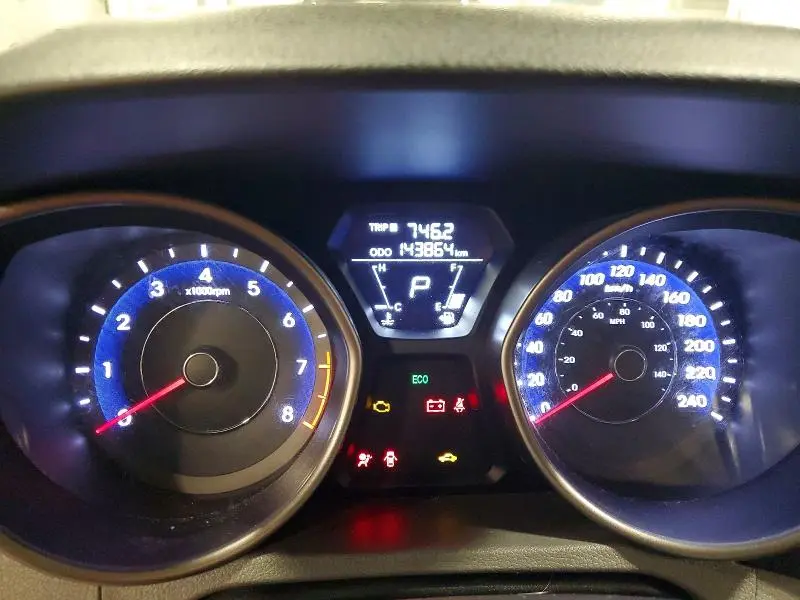 2013 HYUNDAI ELANTRA GLS  