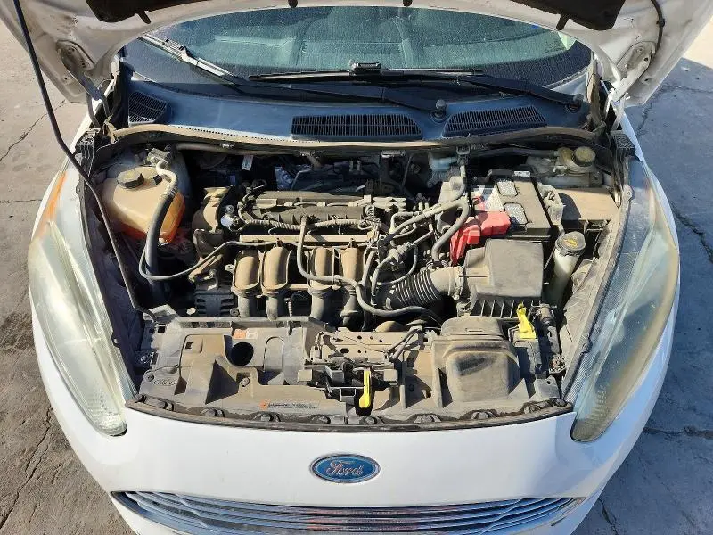 2015 FORD FIESTA SE  