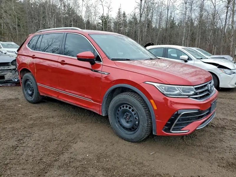 2024 VOLKSWAGEN TIGUAN SEL R-LINE BLACK  