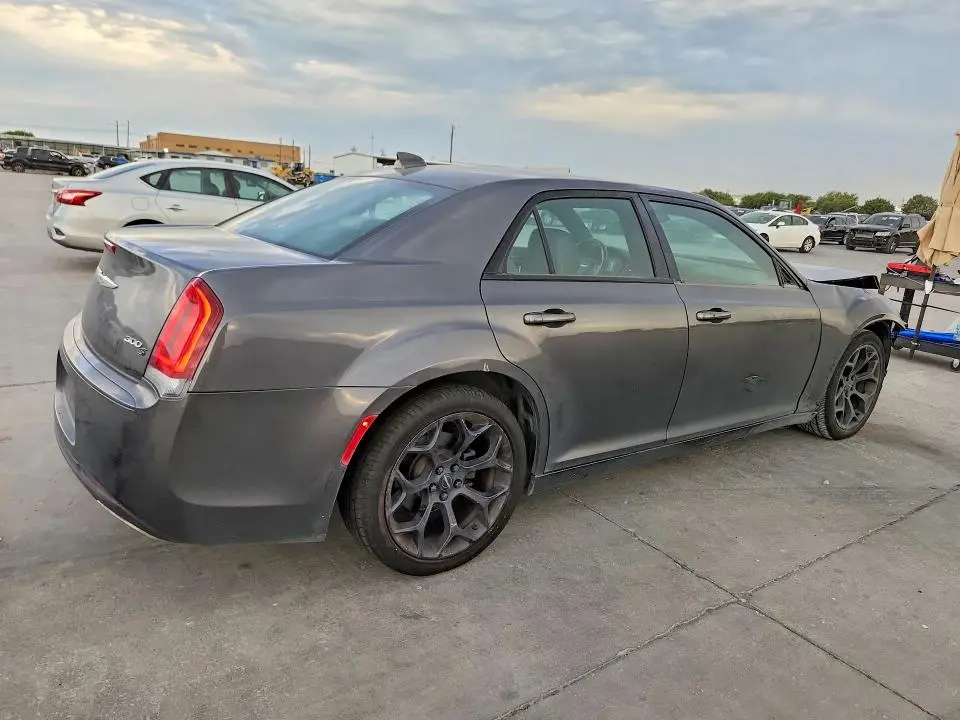 2019 CHRYSLER 300 S  