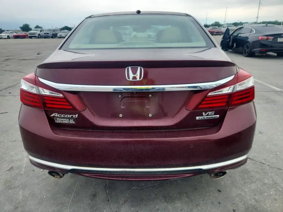 2017 HONDA ACCORD TOURING  