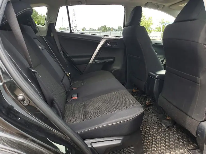 2016 TOYOTA RAV4 HV XLE  
