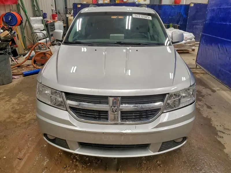 2010 DODGE JOURNEY SXT  