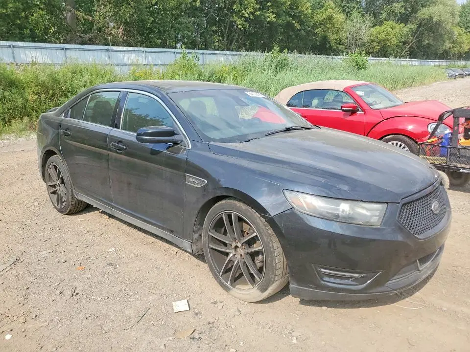 2015 FORD TAURUS SHO  