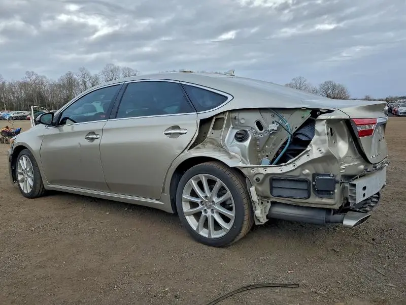 2015 TOYOTA AVALON XLE  