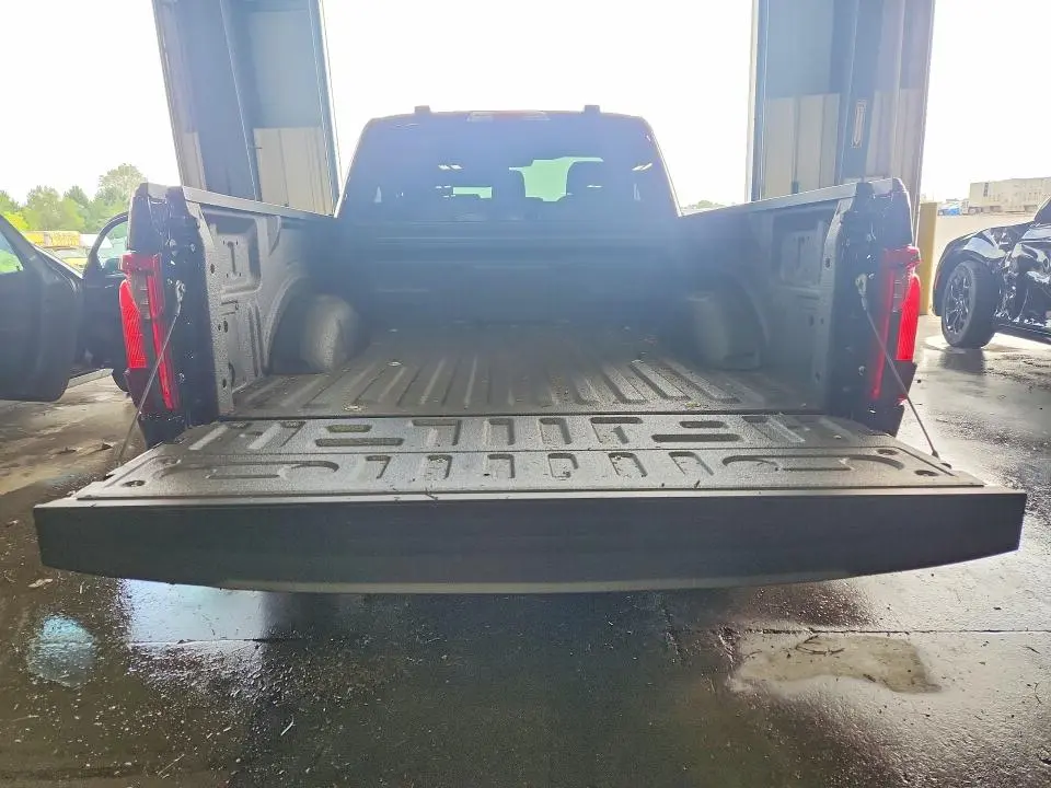 2025 FORD F150 XL  