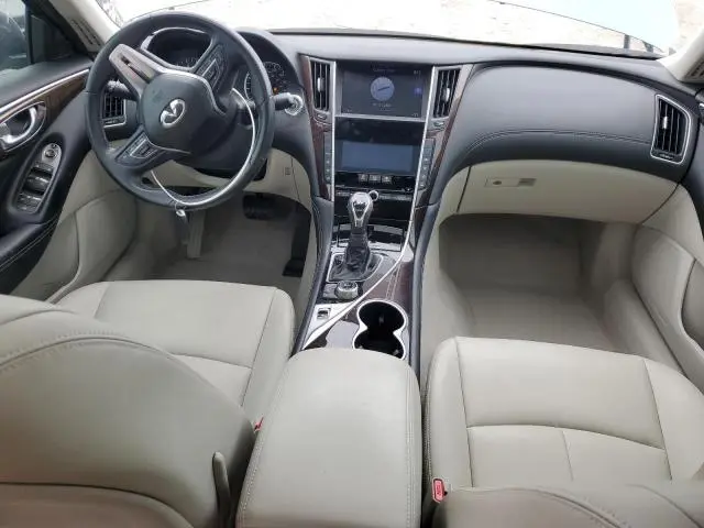 2019 INFINITI Q50 LUXE  