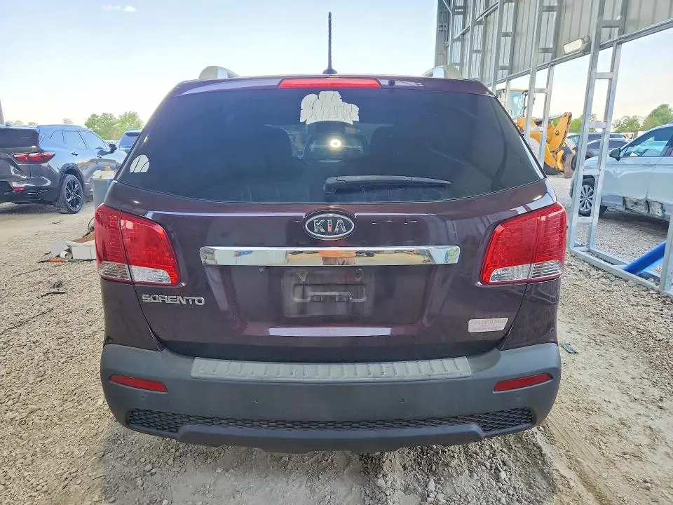 2012 KIA SORENTO LX  