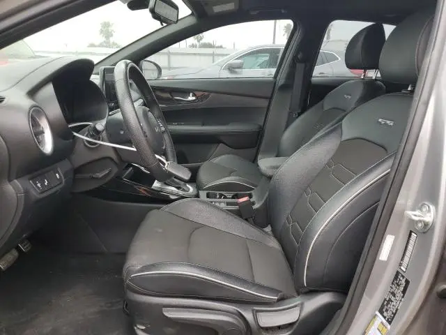 2024 KIA FORTE GT LINE  