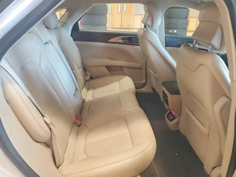 2017 LINCOLN MKZ RESERVE  