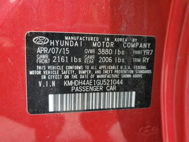 2016 HYUNDAI ELANTRA SE  
