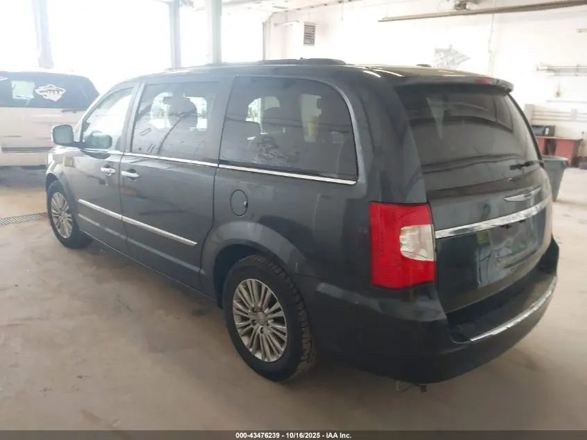 2013 CHRYSLER TOWN & COUNTRY TOURING-L