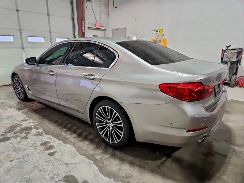 2017 BMW 530 XI  