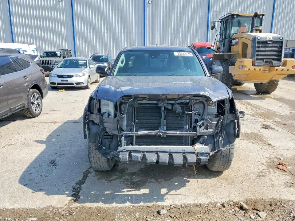 2019 TOYOTA TACOMA SR  