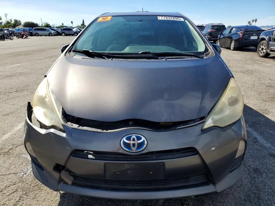 2013 TOYOTA PRIUS C ONE  