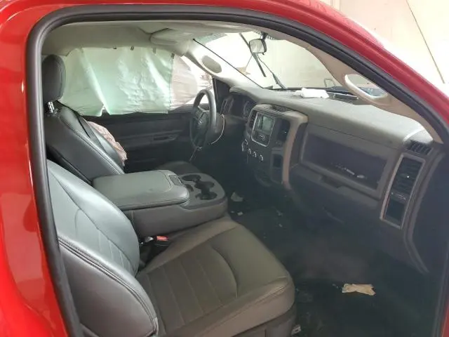 2013 RAM 1500 ST  