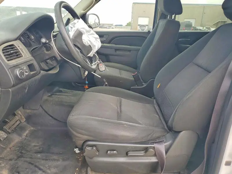 2010 CHEVROLET TAHOE C1500 LS  
