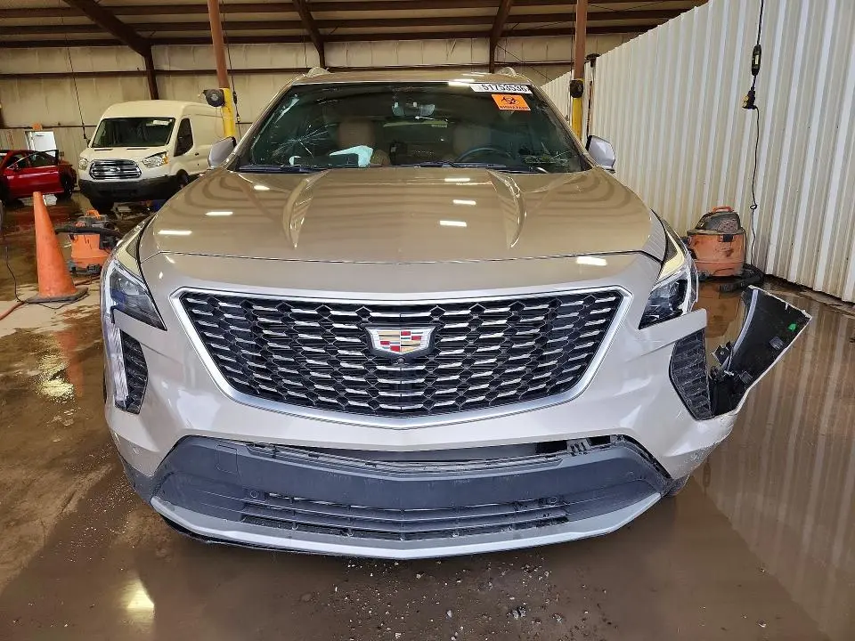 2022 CADILLAC XT4 PREMIUM LUXURY  