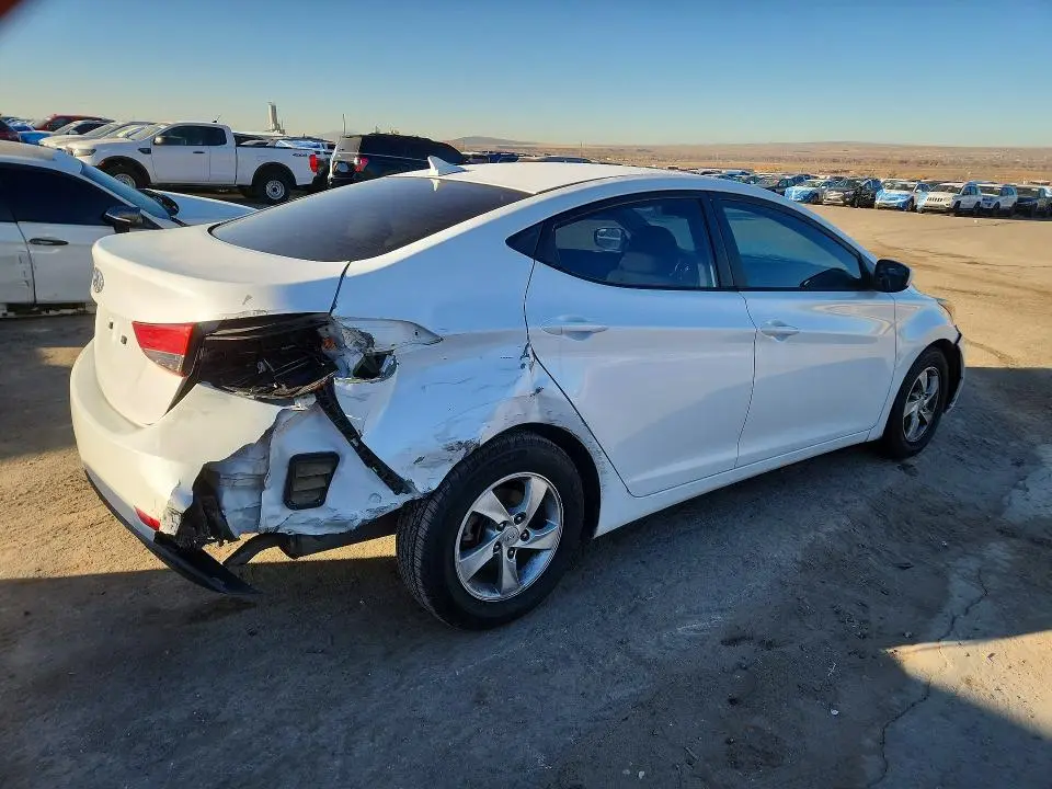 2015 HYUNDAI ELANTRA   