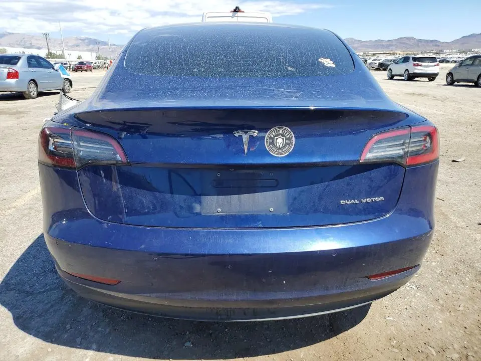 2018 TESLA MODEL 3   