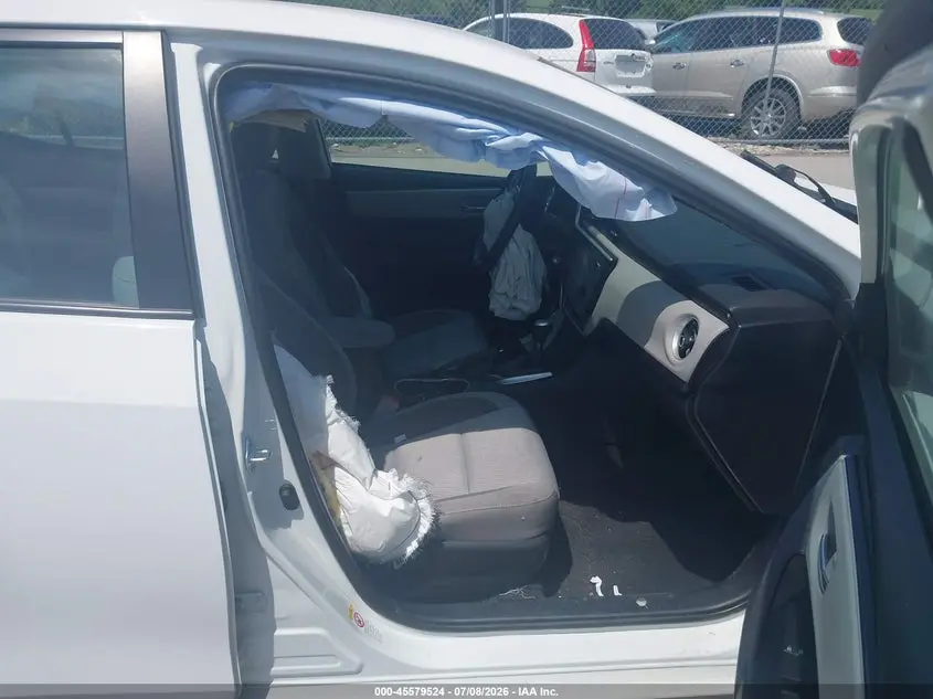 2017 TOYOTA COROLLA LE