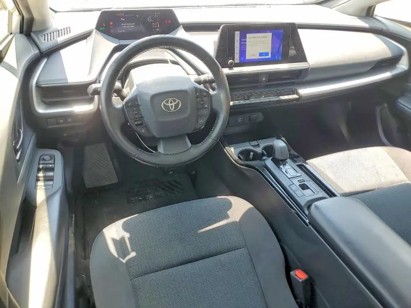 2024 TOYOTA PRIUS LE  