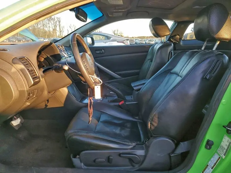 2010 NISSAN ALTIMA SR  