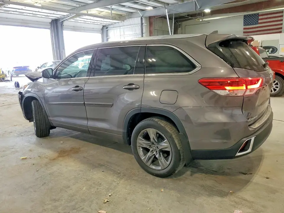 2018 TOYOTA HIGHLANDER LIMITED PLATINUM  
