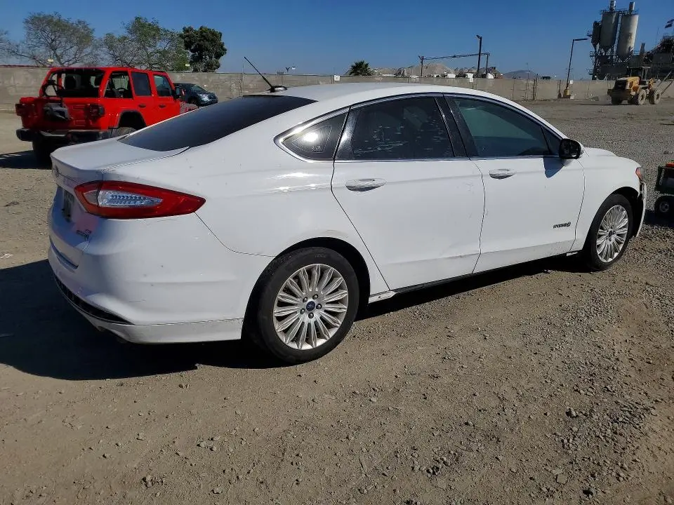 2016 FORD FUSION SE HYBRID  
