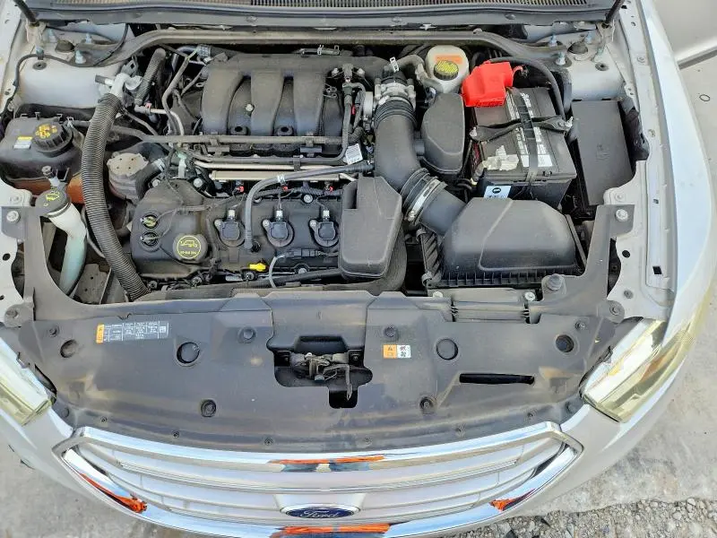 2018 FORD TAURUS SEL  