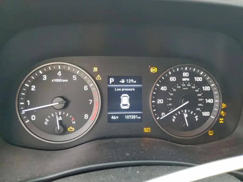 2019 HYUNDAI TUCSON SE  