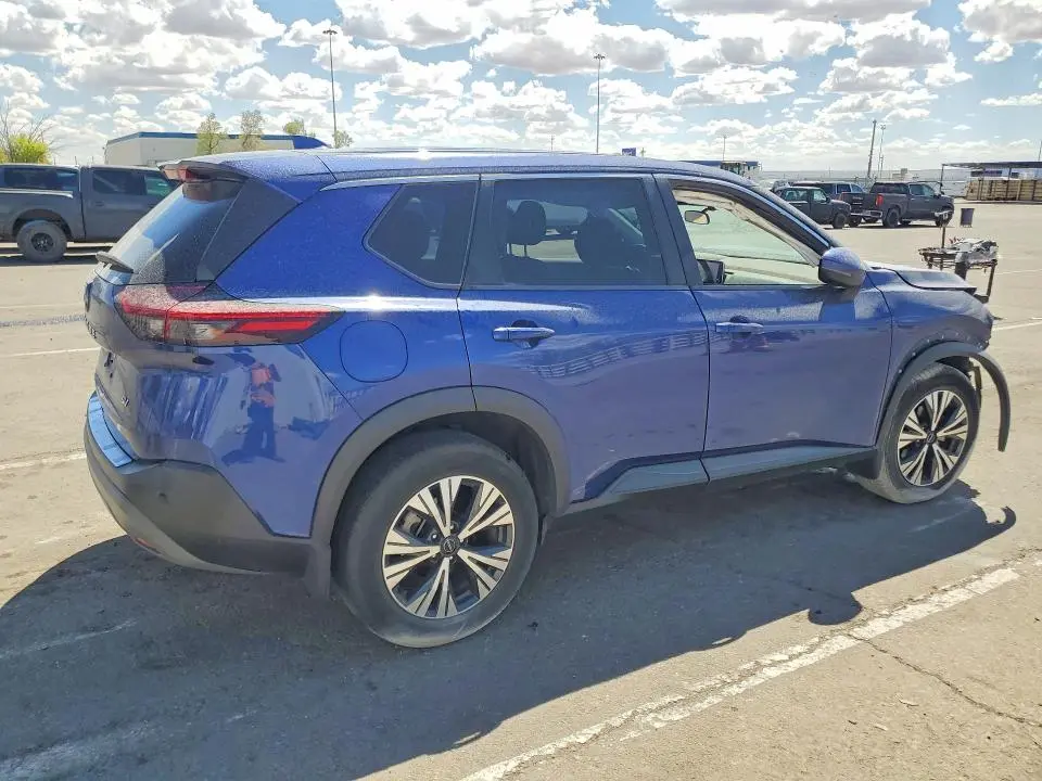 2022 NISSAN ROGUE SV  