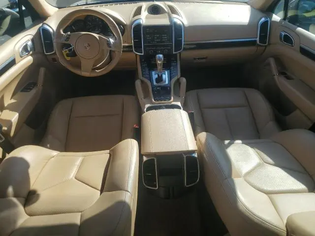 2014 PORSCHE CAYENNE