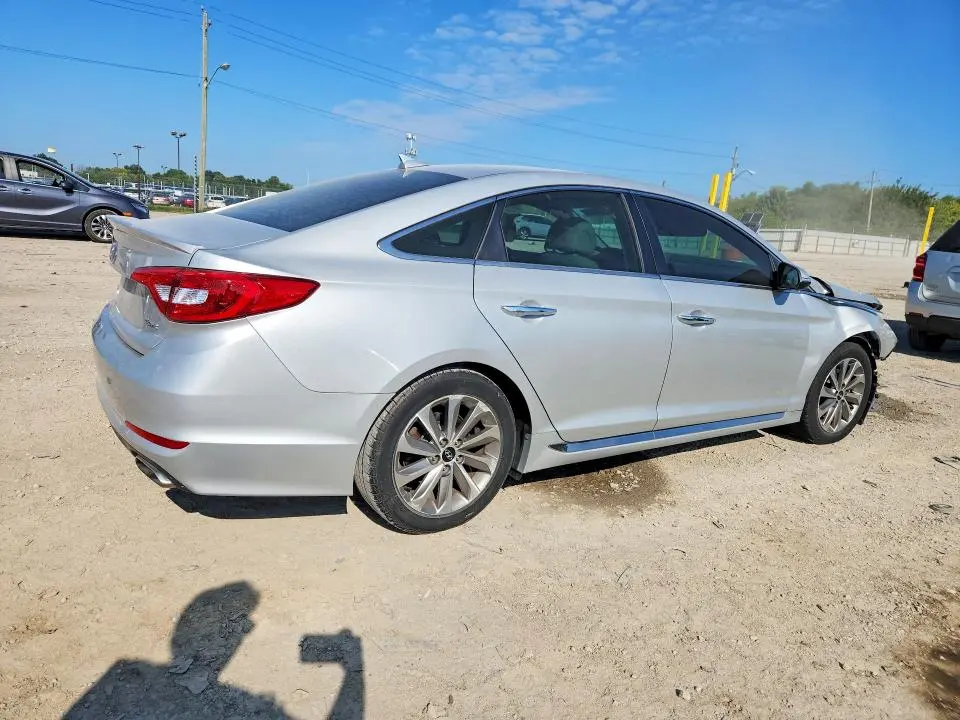 2015 HYUNDAI SONATA SPORT  