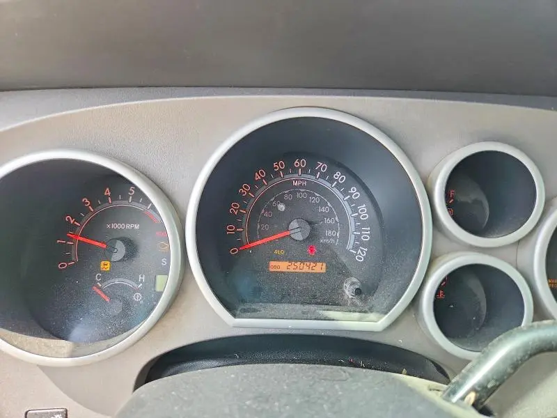 2011 TOYOTA TUNDRA DOUBLE CAB SR5  