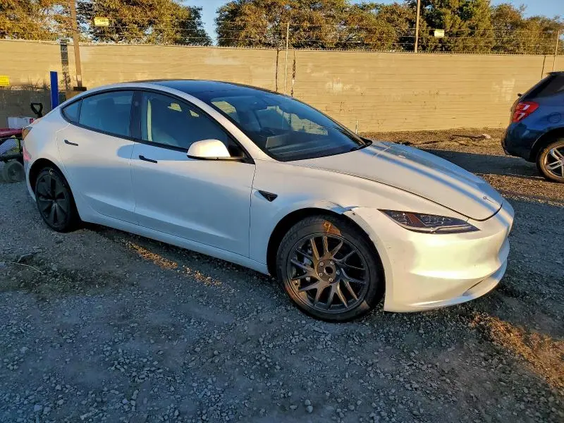 2025 TESLA MODEL 3   