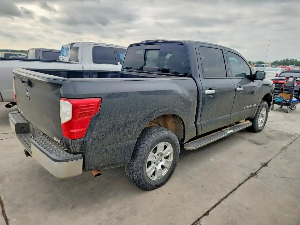 2019 NISSAN TITAN SV  
