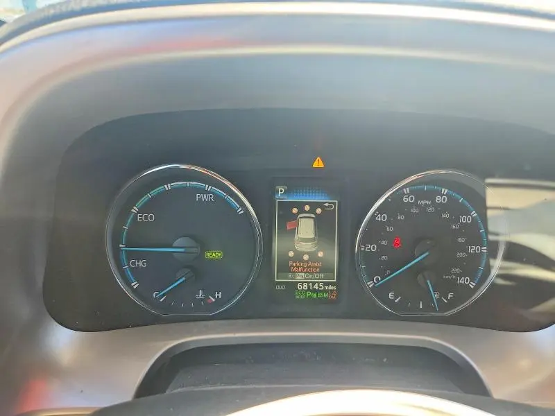 2017 TOYOTA RAV4 HV LIMITED  