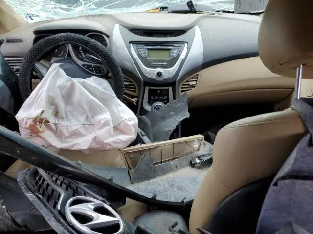 2012 HYUNDAI ELANTRA GLS  