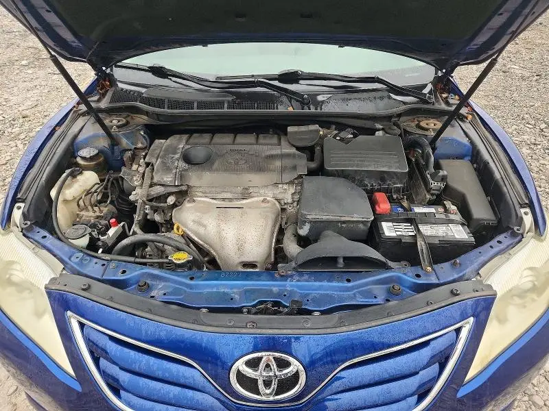 2011 TOYOTA CAMRY LE  